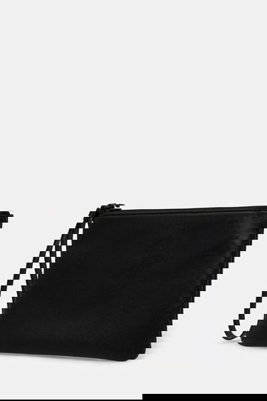 Käsilaukku Common Projects Small Flat Leather Pouch Musta | 9187.7547, 1