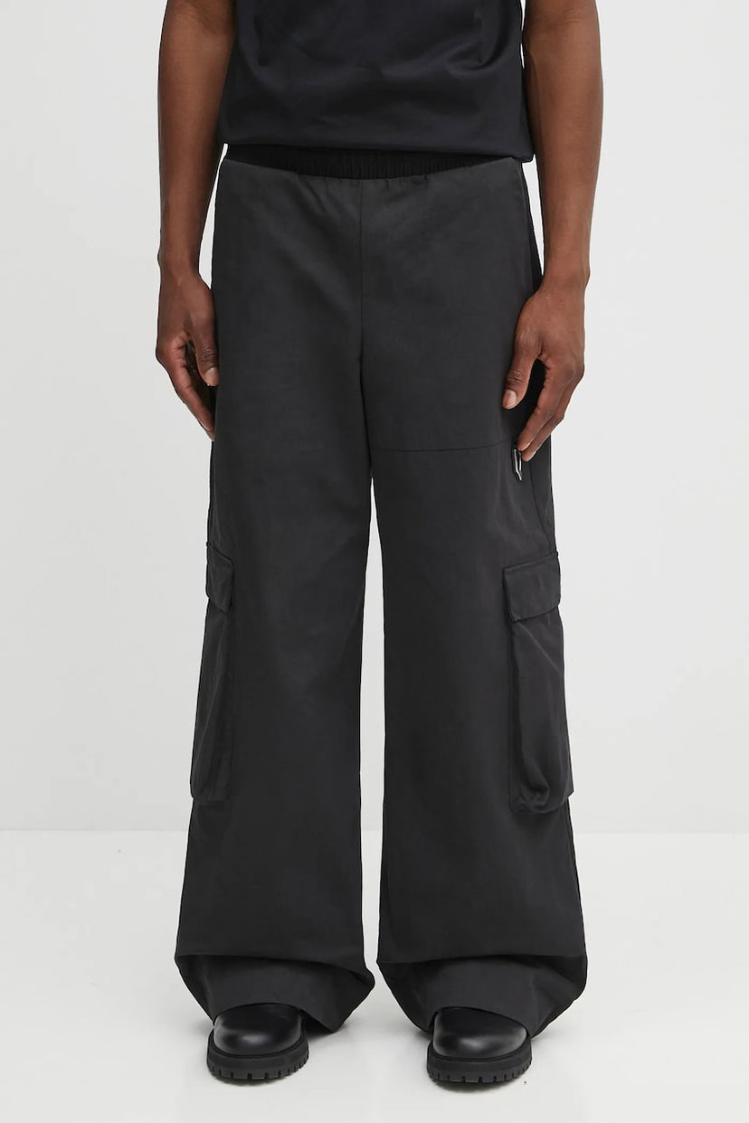 Cargo housut HELIOT EMIL Heliot Emil PREAW25 Wide Leg Cargo Pants Musta | PREAW25.M.10.207.BLK01