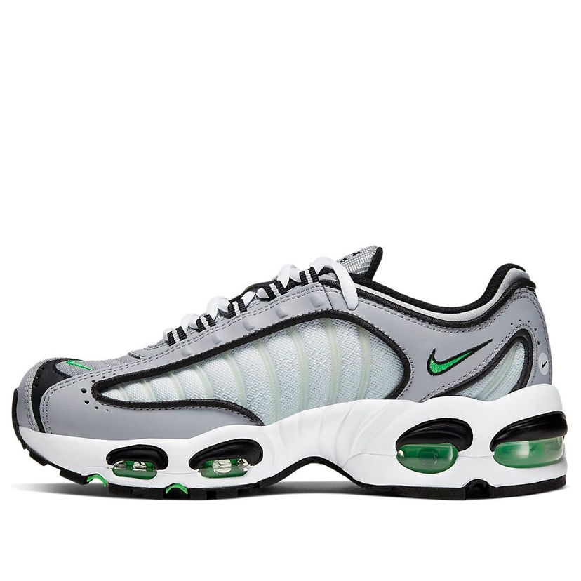 Tennarit ja kengät Nike Air Max Tailwind 4 Harmaa | BQ9810-006