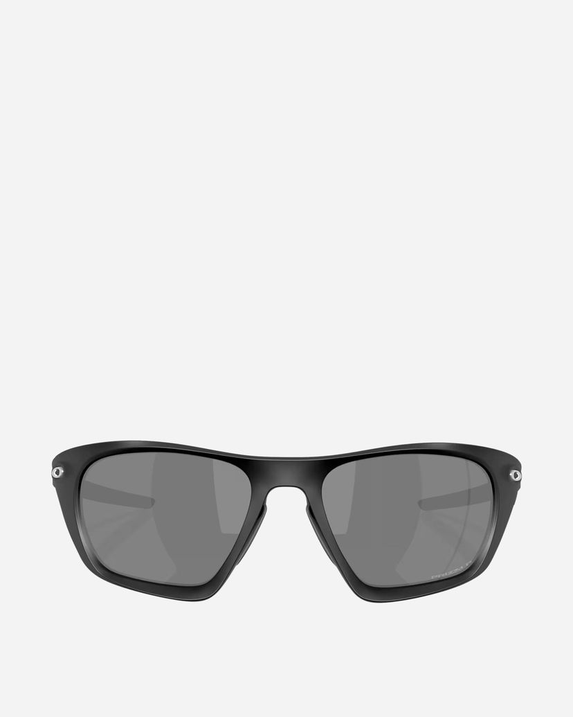 Aurinkolasit OAKLEY Matte Black Sunglasses Musta | 94310160 1