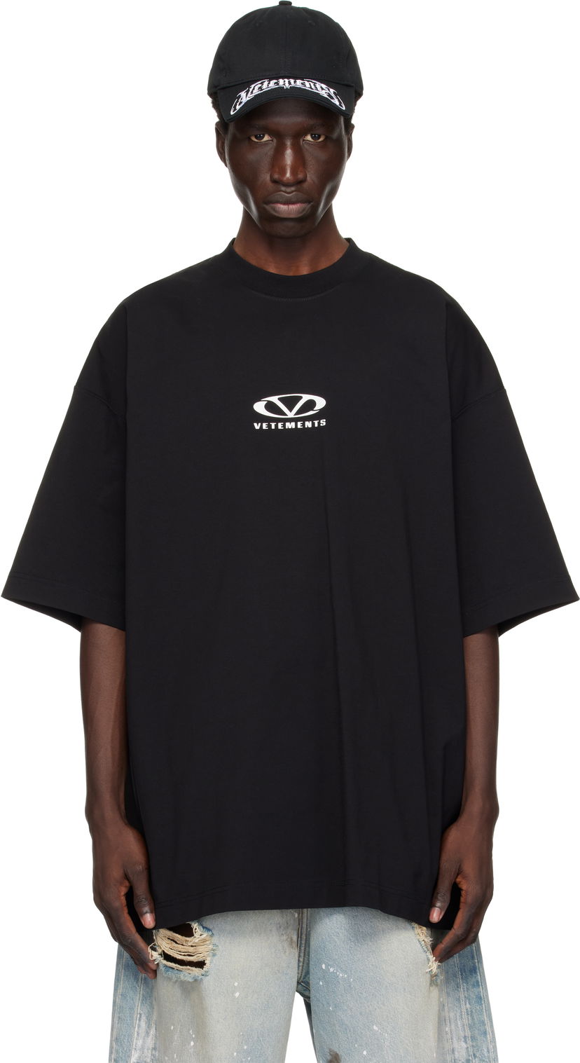 T-paita VETEMENTS Oval Logo Oversized T-Shirt Musta | UA66TR605BW