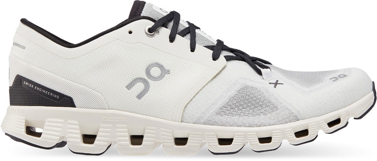 Tennarit ja kengät On Running Cloud X 3 Valkoinen | 60-98706, 0