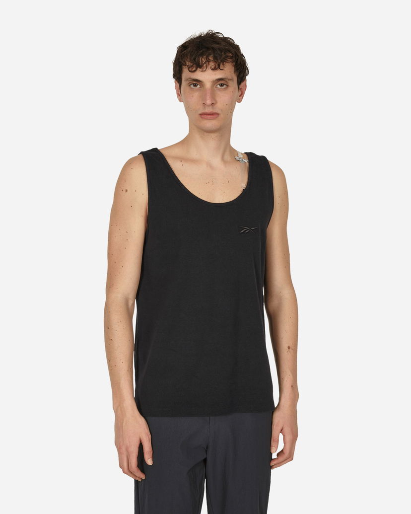 Tankkitoppi Reebok Machine-A Bra Strap Tank Top Black Musta | RMAC001C99JER001