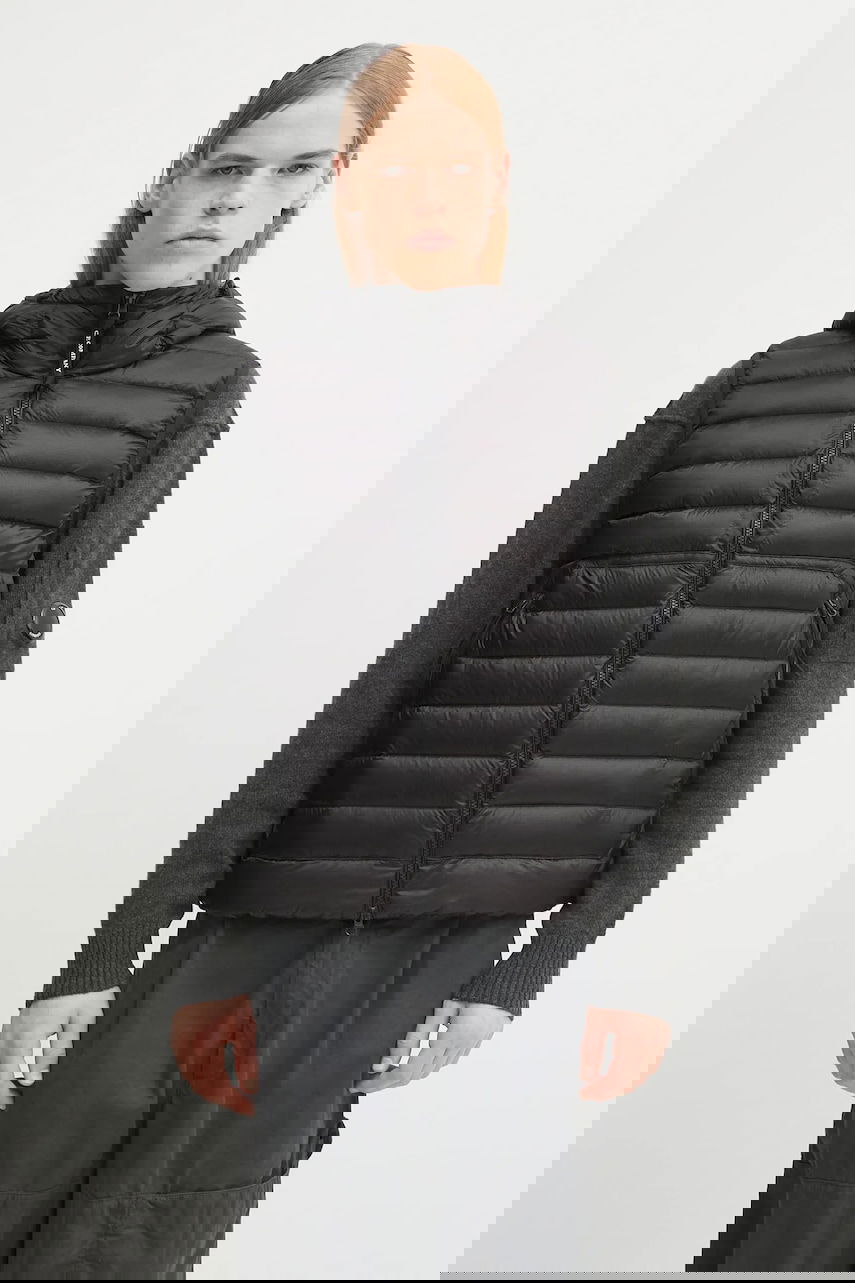 Liivi C.P. Company C.P. Company Hooded Down Vest Musta | 19CMVE032A110416A, 0