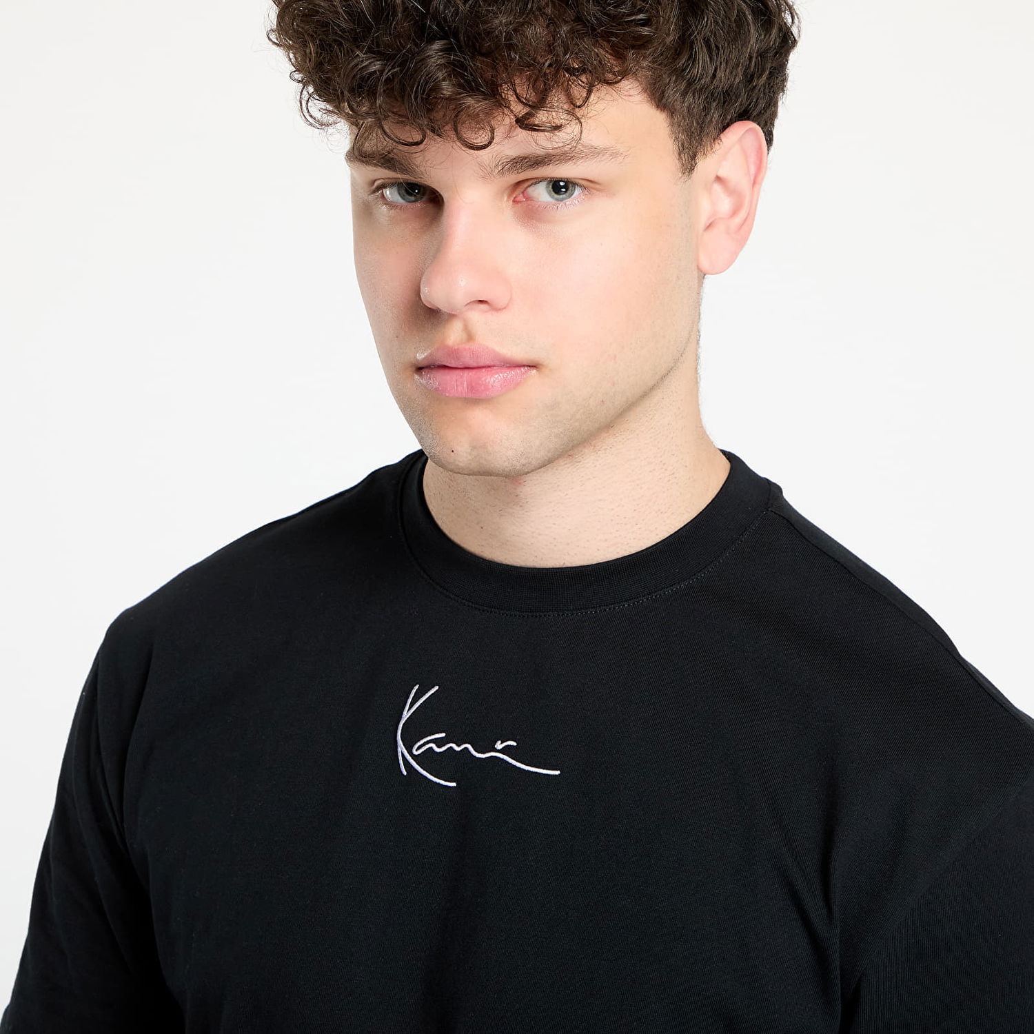 T-paita Karl Kani Karl Kani Small Signature Tee Musta | PD00008141, 1