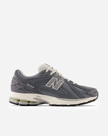 Tennarit ja kengät New Balance 1906 Harmaa | M1906RV, 0