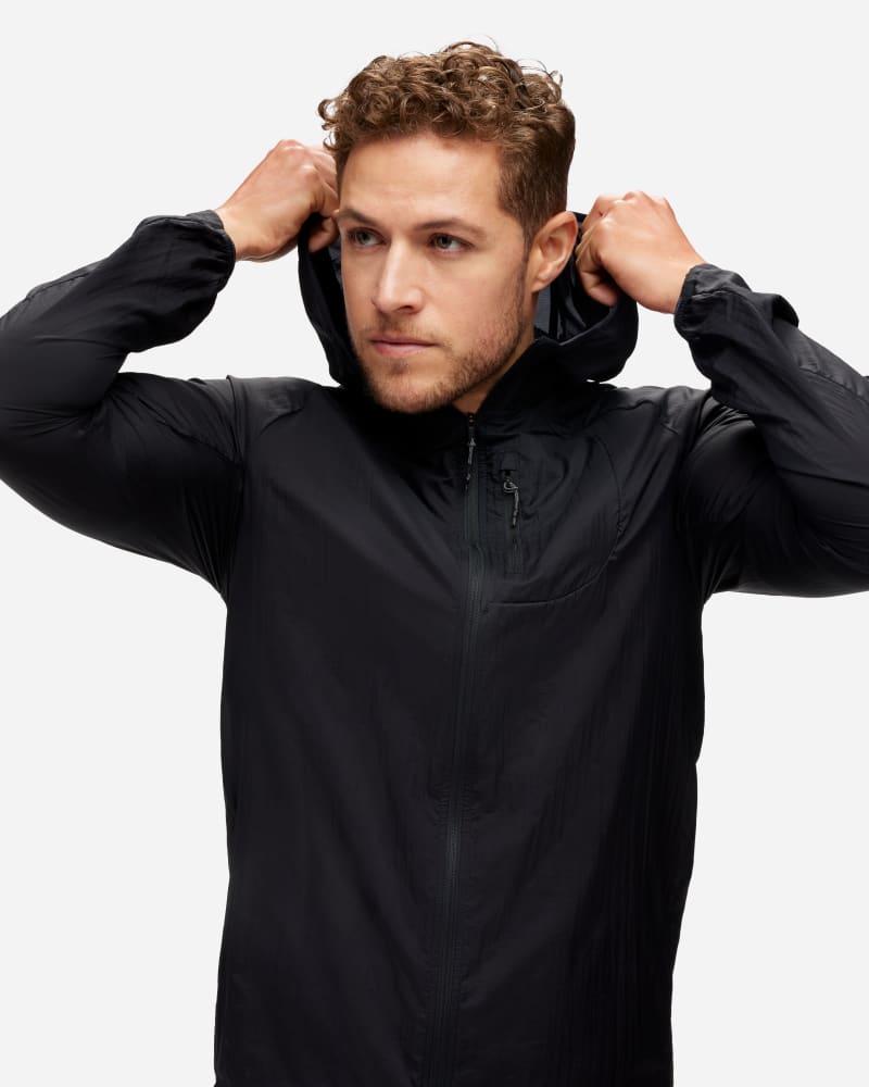 Tuulitakki Hoka One One Skyflow Lightweight Running Jacket Musta | 1141690-BLK