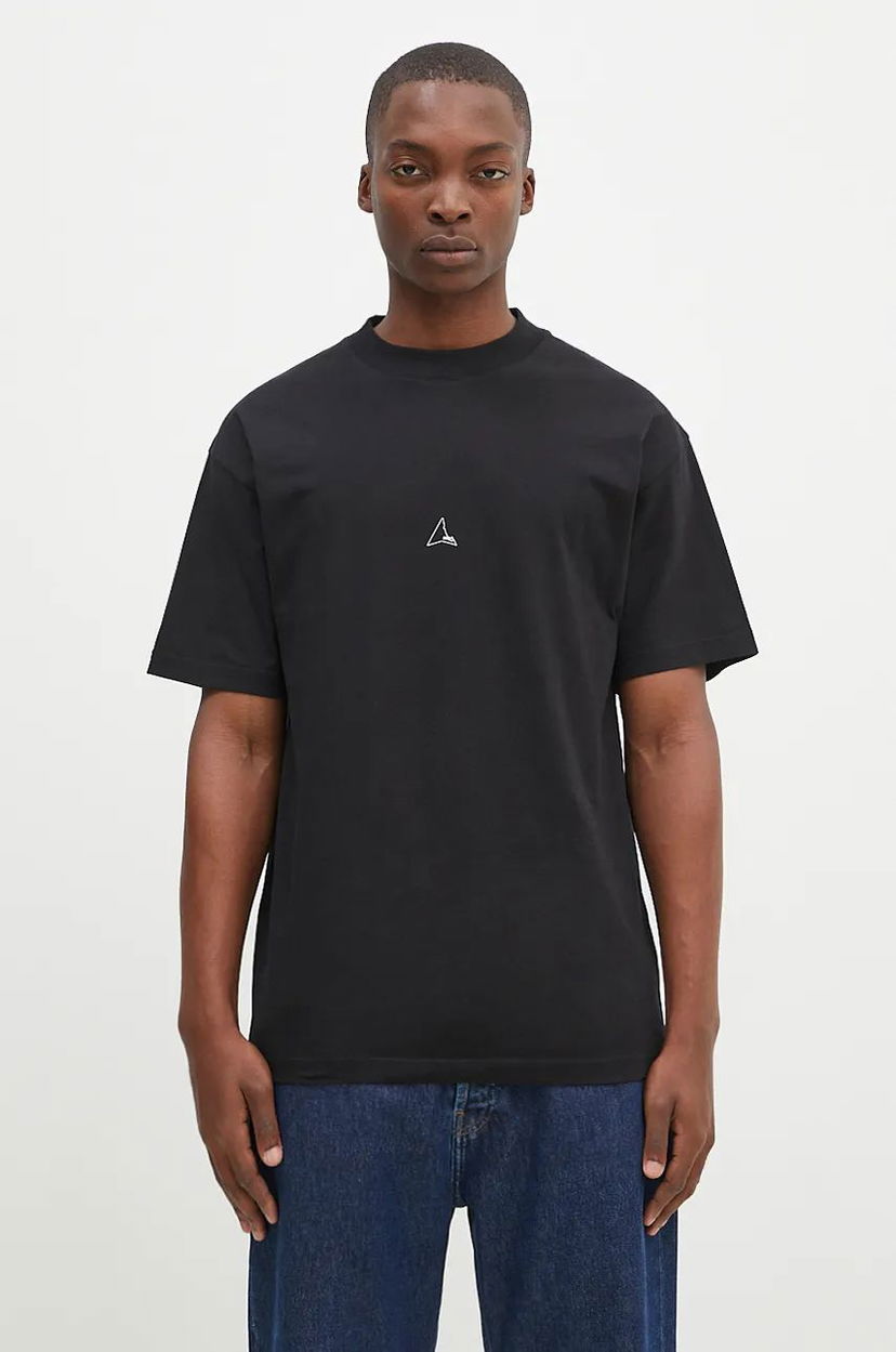 T-paita ROA T-Shirt With Print Musta | RBMW0254JY22