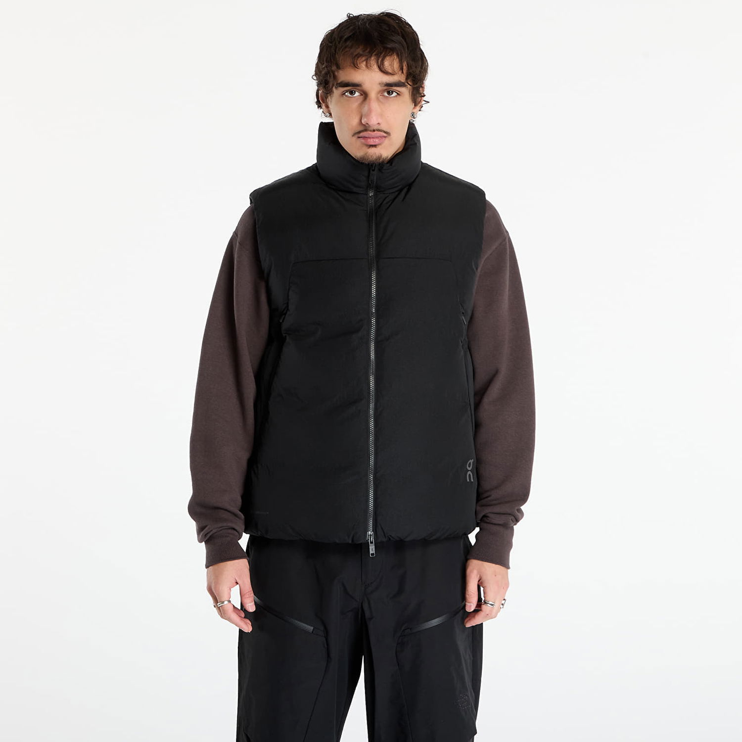 Liivi On Running All-Day Puffer Vest Musta | 1MF30360553 M, 0