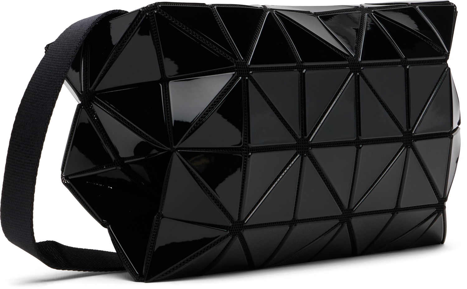Olkalaukku BAO BAO ISSEY MIYAKE Glossy Triangular Panel Carton Shoulder Bag Musta | BB58AG422, 1