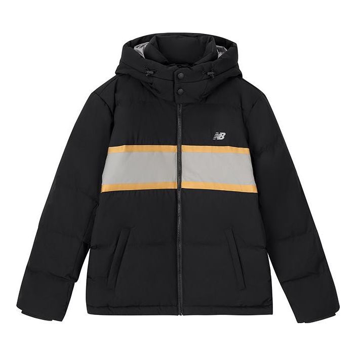Puffer takki New Balance Sportswear Hooded Jacket Musta | AMJ33341-BK