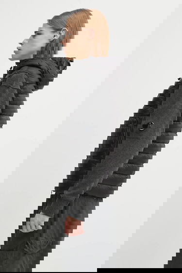 Liivi C.P. Company C.P. Company Hooded Down Vest Musta | 19CMVE032A110416A, 2