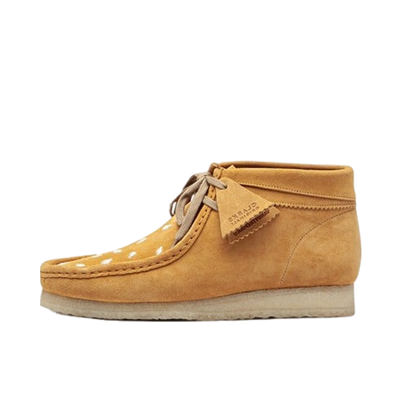 Tennarit ja kengät Clarks Wallabee Boot x Vandy The Pink Beige | 26175940