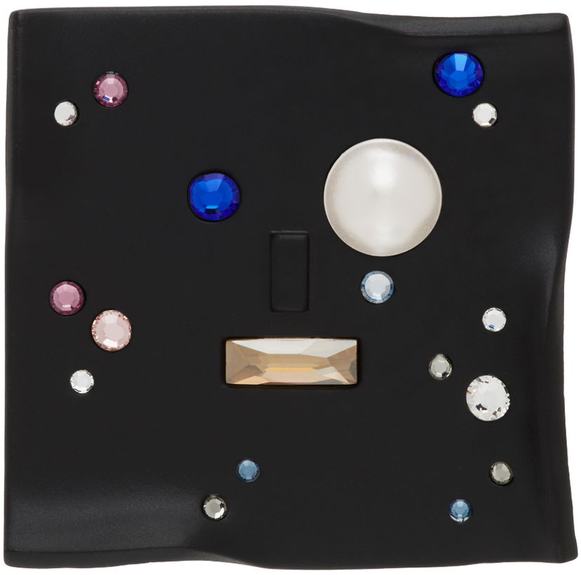 Pin ADER ERROR Black Crystal-Embellished Wavy Brooch Musta | BMSWSSJW0904BK