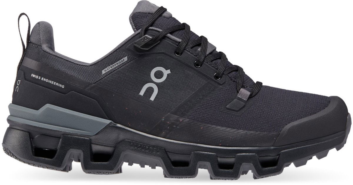 Tennarit ja kengät On Running Cloudwander Waterproof Musta | 73-98602, 1