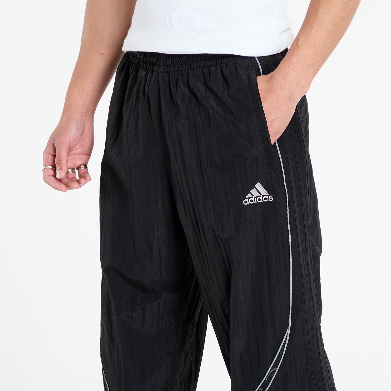 Housut adidas Originals Adilenium Season 4 Teamgeist Track Pants Musta | KF8521, 1