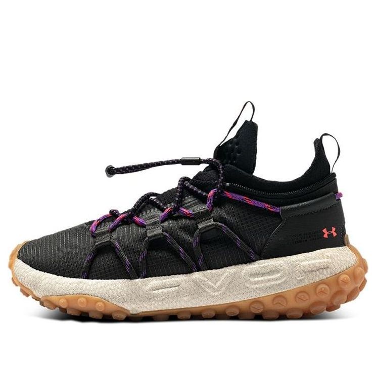 Tennarit ja kengät Under Armour HOVR Summit FT Cuff Musta | 3022945-107