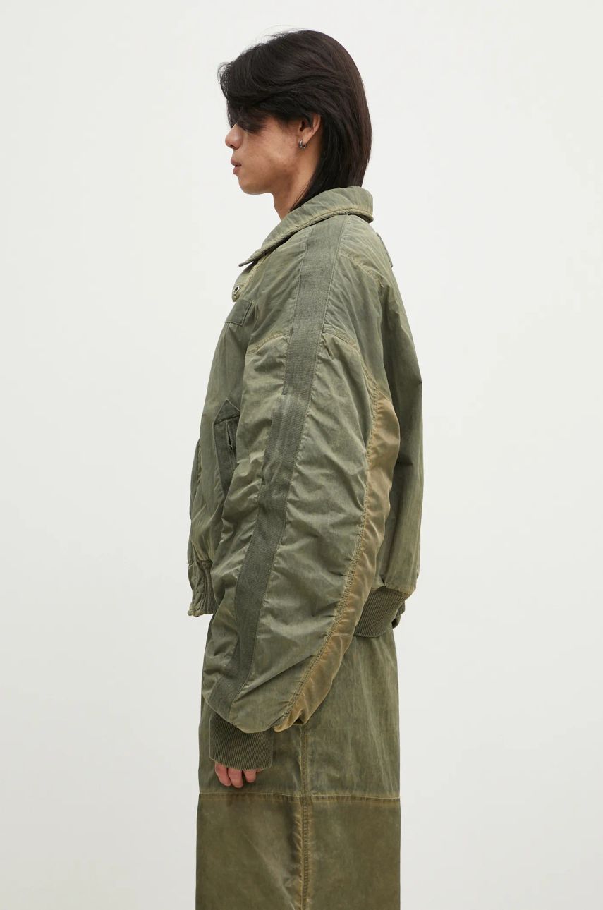 Bomber-takki 032C Clay Utility Bomber Jacket Vihreä | F24-URW-1903-450, 1