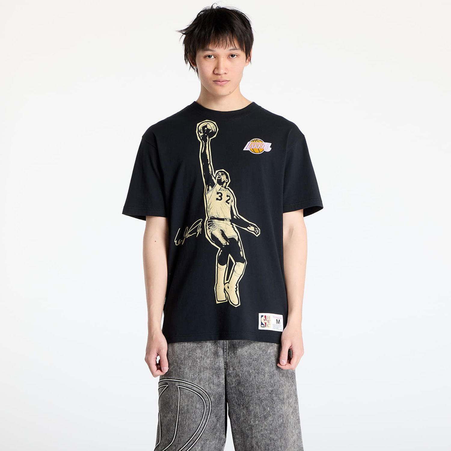 T-paita Mitchell & Ness Mitchell & Ness Lakers Magic Johnson Vintage Graphic Tee Musta | NN12306-LALBLCK, 0