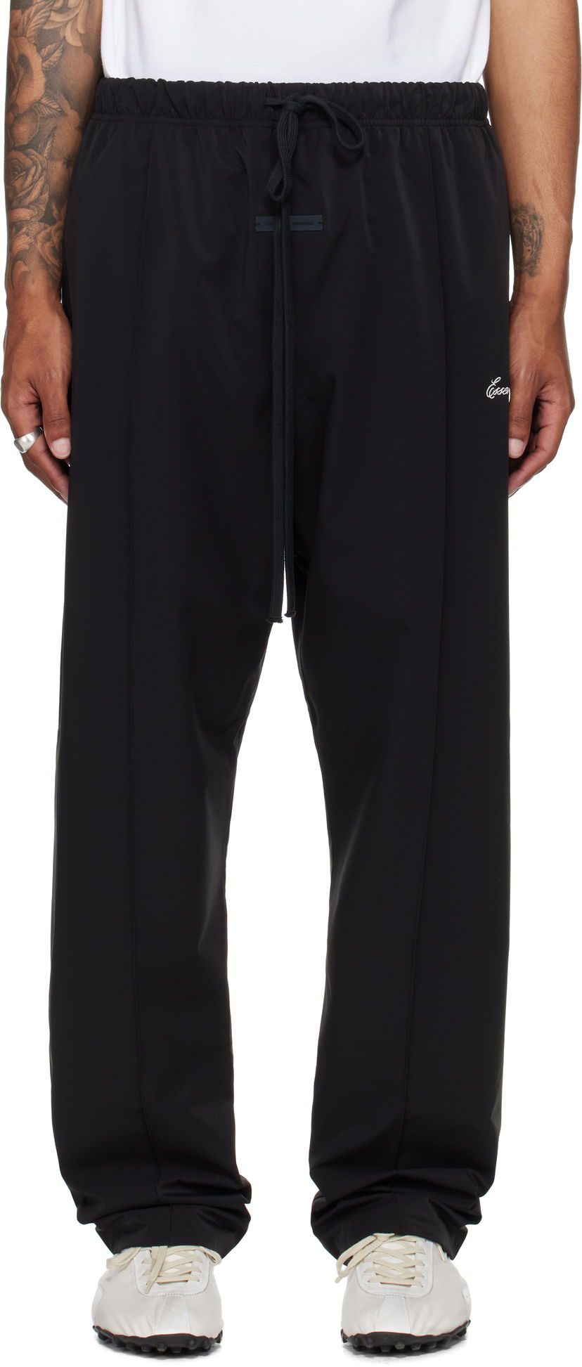 Verryttelyhousut Fear of God Fear of God ESSENTIALS Sporty Relaxed Track Pants Musta | 130SP256060F