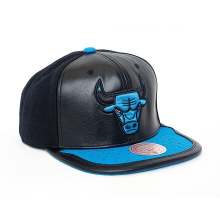Korkki Mitchell & Ness Mitchell & Ness Day One Snapback Chicago Bulls Hat Musta | 6HSSMM19224-CBUBKRY