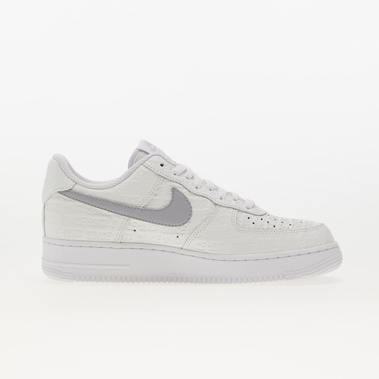 Tennarit ja kengät Nike Air Force 1 Low '07 "Since 1982" W Valkoinen | FJ4823-100, 1