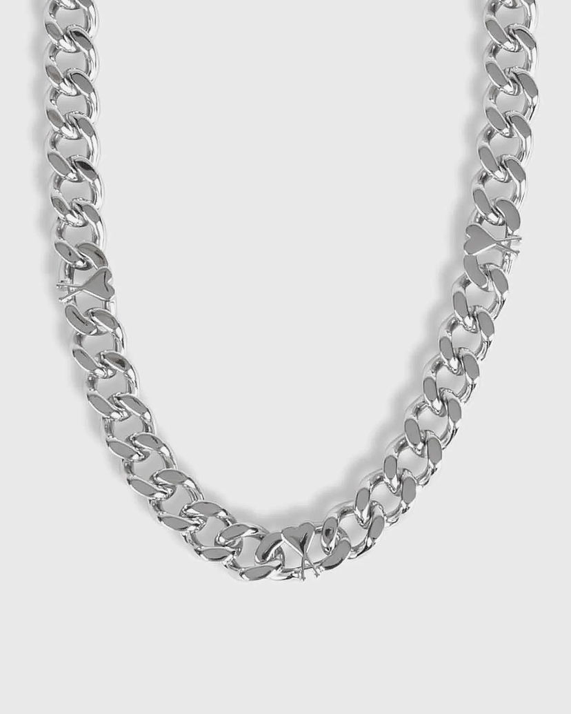 Kaulakoru AMI Chain Necklace with Heart Accent Metallinen | UJW928.361-900