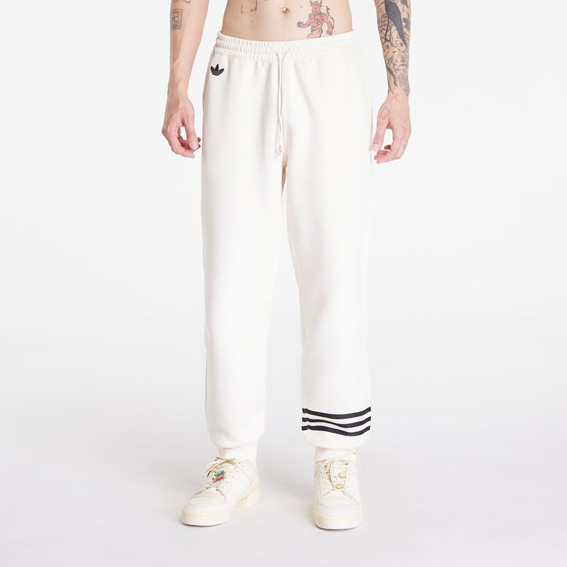 Verryttelyhousut adidas Originals Neuclassics Pants Wonder White Valkoinen | JF9153
