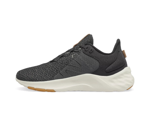 Juoksu New Balance Fresh Foam Roav v2 W Musta | wroavlk2