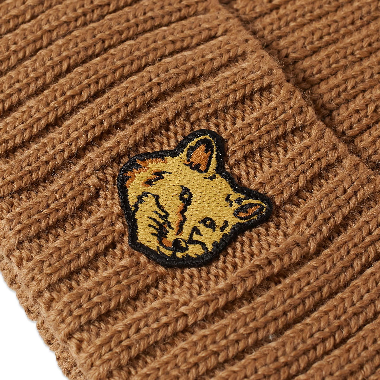 Pipo MAISON KITSUNÉ Fox Head Patch Ribbed Beanie Beige | LM06111KT1022-P236, 1
