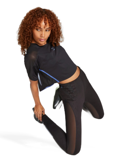 Crop top Puma x KOCHÉ Cropped T-Shirt Musta | 535984_01