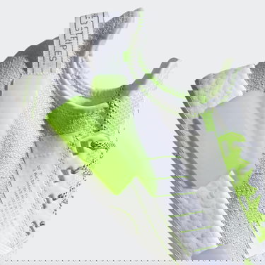 Tennarit ja kengät adidas Originals NMD_R1 V2 Valkoinen | GX0538, 4