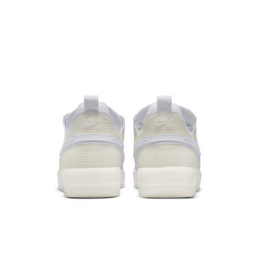 Tennarit ja kengät Nike Air Force 1 React Valkoinen | DM0573-100, 3