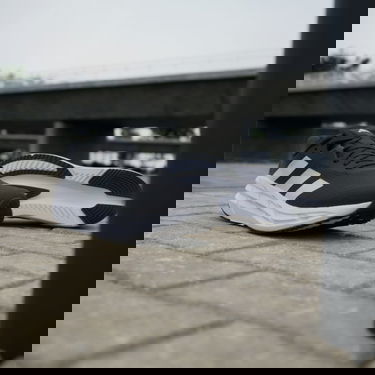 Tennarit ja kengät adidas Performance Adistar 3 Musta | ID6161, 2