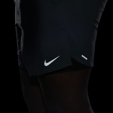 Shortsit Nike Dri-FIT Stride 2-In-1 Running Shorts Harmaa | DM4759-084, 1