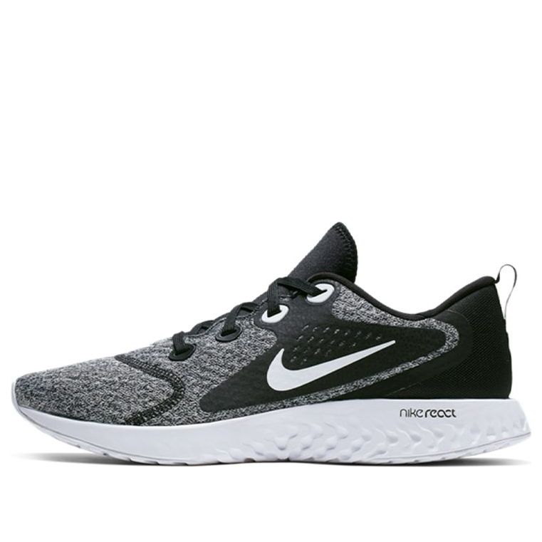 Tennarit ja kengät Nike Legend React Musta | AA1625-009