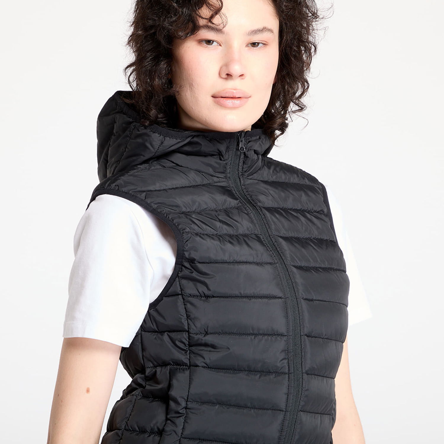 Liivi Urban Classics Ultra Light Puffer Vest Musta | TB7156-00007, 1