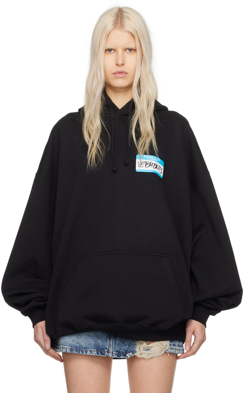 Huppari VETEMENTS 'My Name Is' Hoodie Musta | UE64HD900B