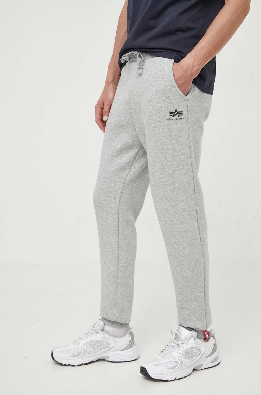 Verryttelyhousut Alpha Industries Basic Jogger Harmaa | 116370.17, 0