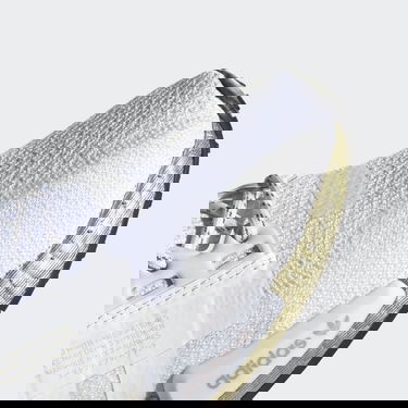 Tennarit ja kengät adidas Originals NMD_R1 V2 Valkoinen | FW5450, 3