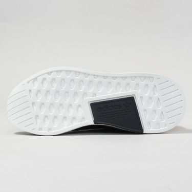 Tennarit ja kengät adidas Originals NMD_R2 Musta | CG3384, 4