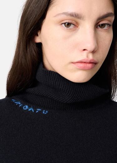 Villapaita AXEL ARIGATO Maeve Turtleneck Boxy Fit Cropped Sweater Musta | A3324001, 5