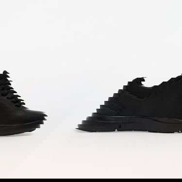 Tennarit ja kengät On Running The Roger Advantage Musta | 3MD10640485, 2