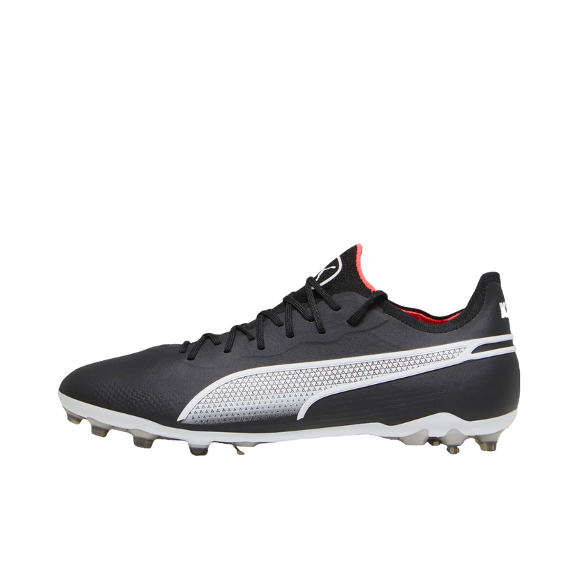 Tennarit ja kengät Puma Puma KING ULTIMATE MG Musta | 107252-01