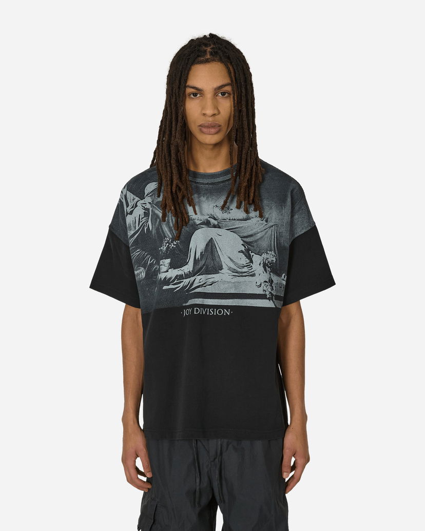 T-paita Pleasures Joy Division Atrocity T-Shirt Black Musta | P24JD001 BLACK
