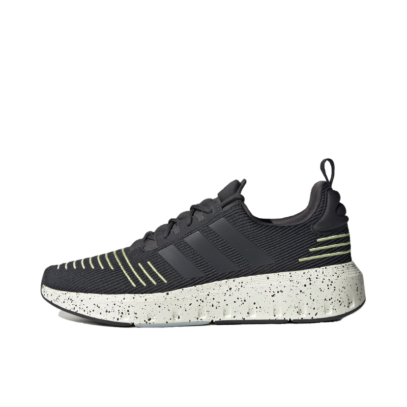 Tennarit ja kengät adidas Originals adidas SWIFT RUN 23 47 1/3 Musta | IG4707