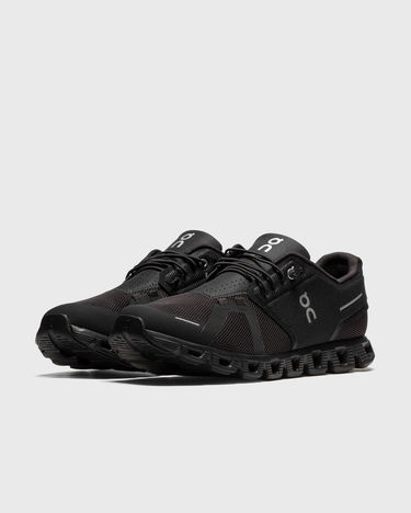 Tennarit ja kengät On Running Cloud 5 Musta | 59.98986, 4