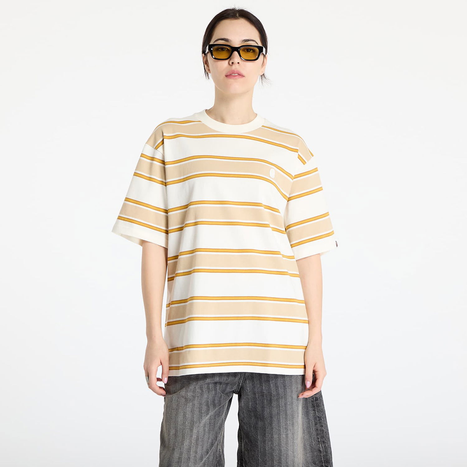 T-paita BAPE A BATHING APE One Point Strip Relaxed Fit T-Shirt Beige | 001CSL301305MIVY, 0