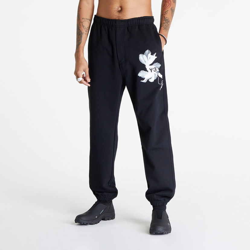 Verryttelyhousut Y-3 Graphic French Terry Pants UNISEX Musta | IN4339