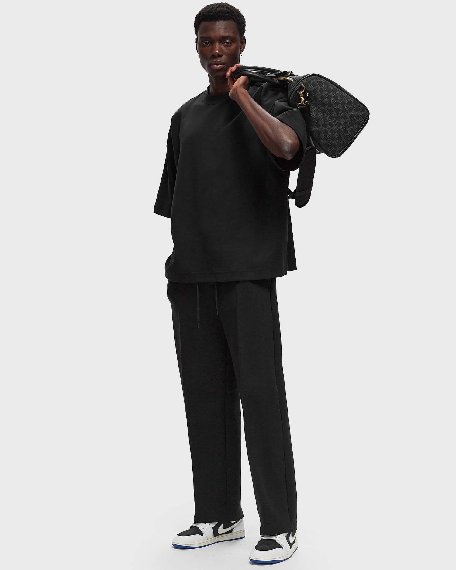 Verryttelyhousut Nike TECH FLEECE TAILORED PANT Musta | FZ7583-010, 1